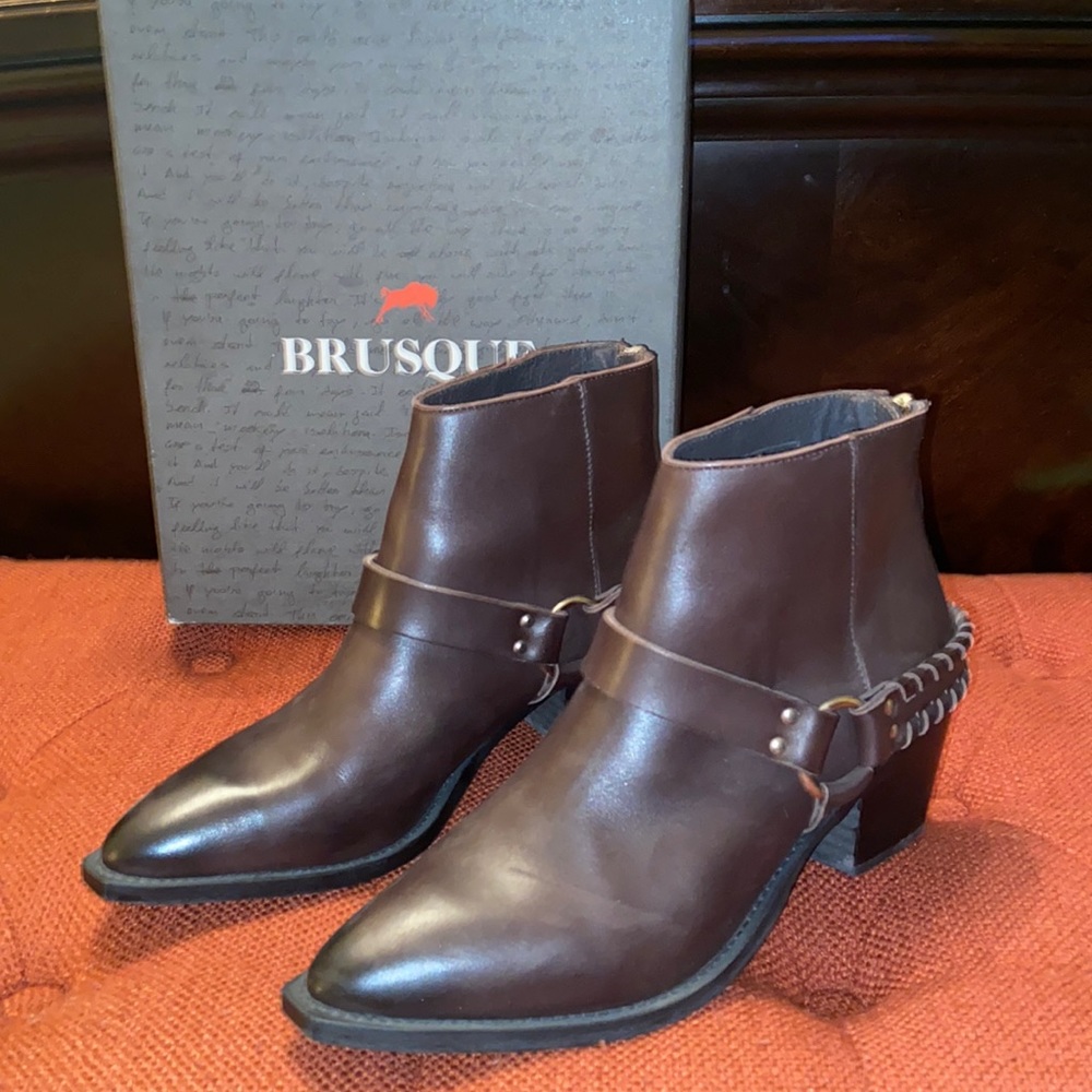 Brusque Chocolate Brown Leather Ankle Boots